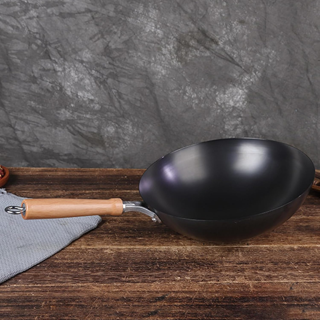 12-Inch Hand Hammered Carbon Steel Wok with Wooden and Steel Handle